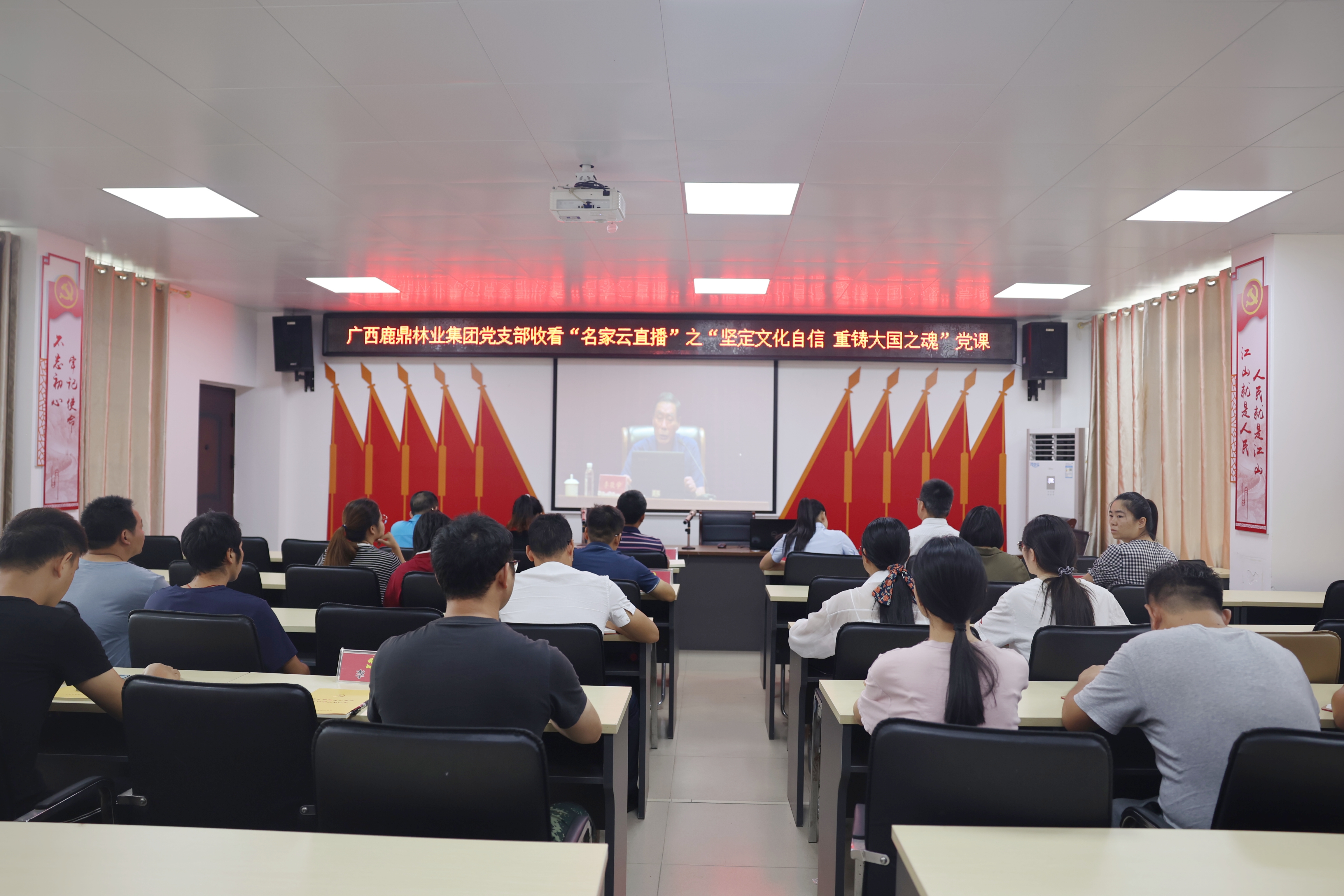 luck18xinli(中国区)-官方网站