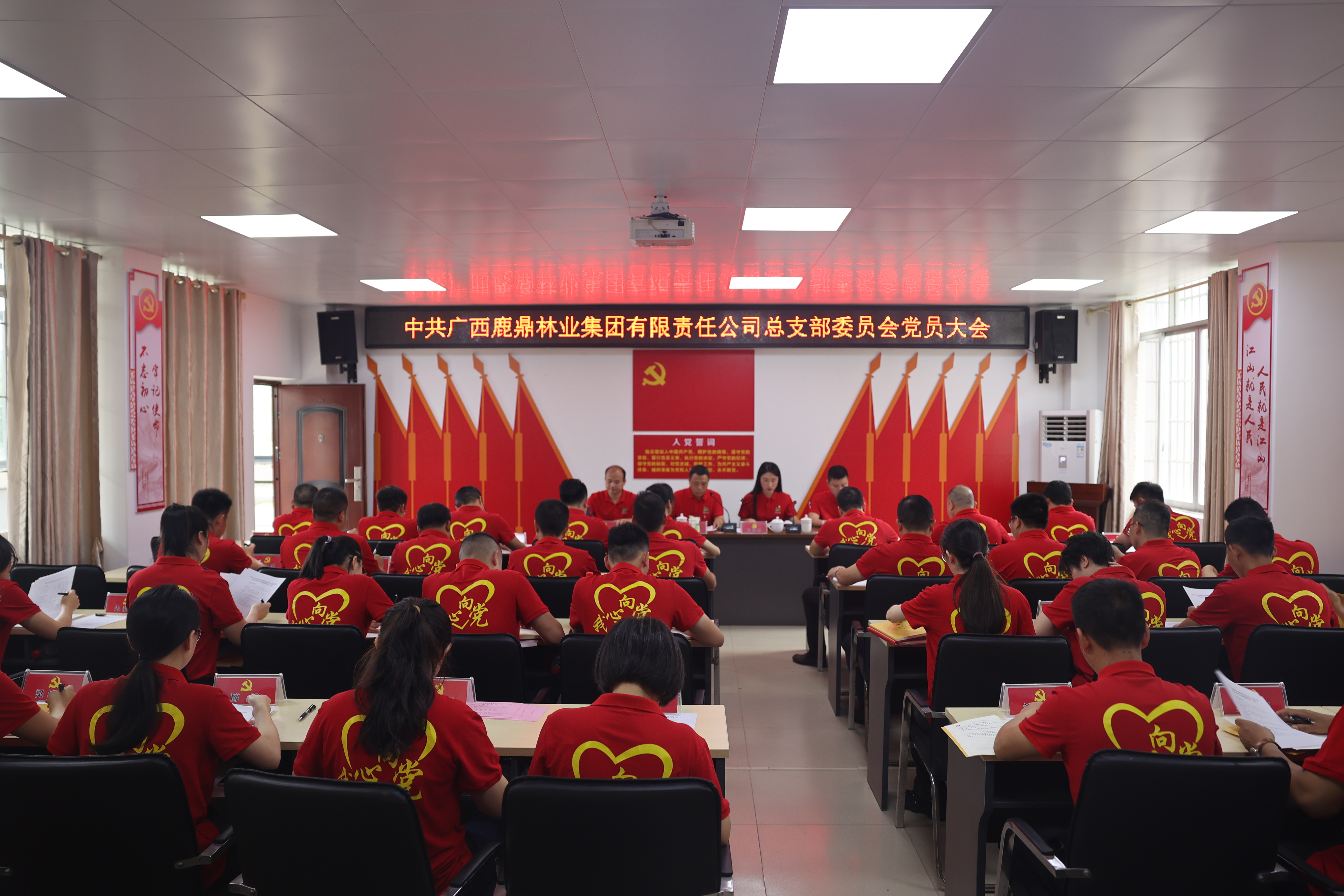 luck18xinli(中国区)-官方网站