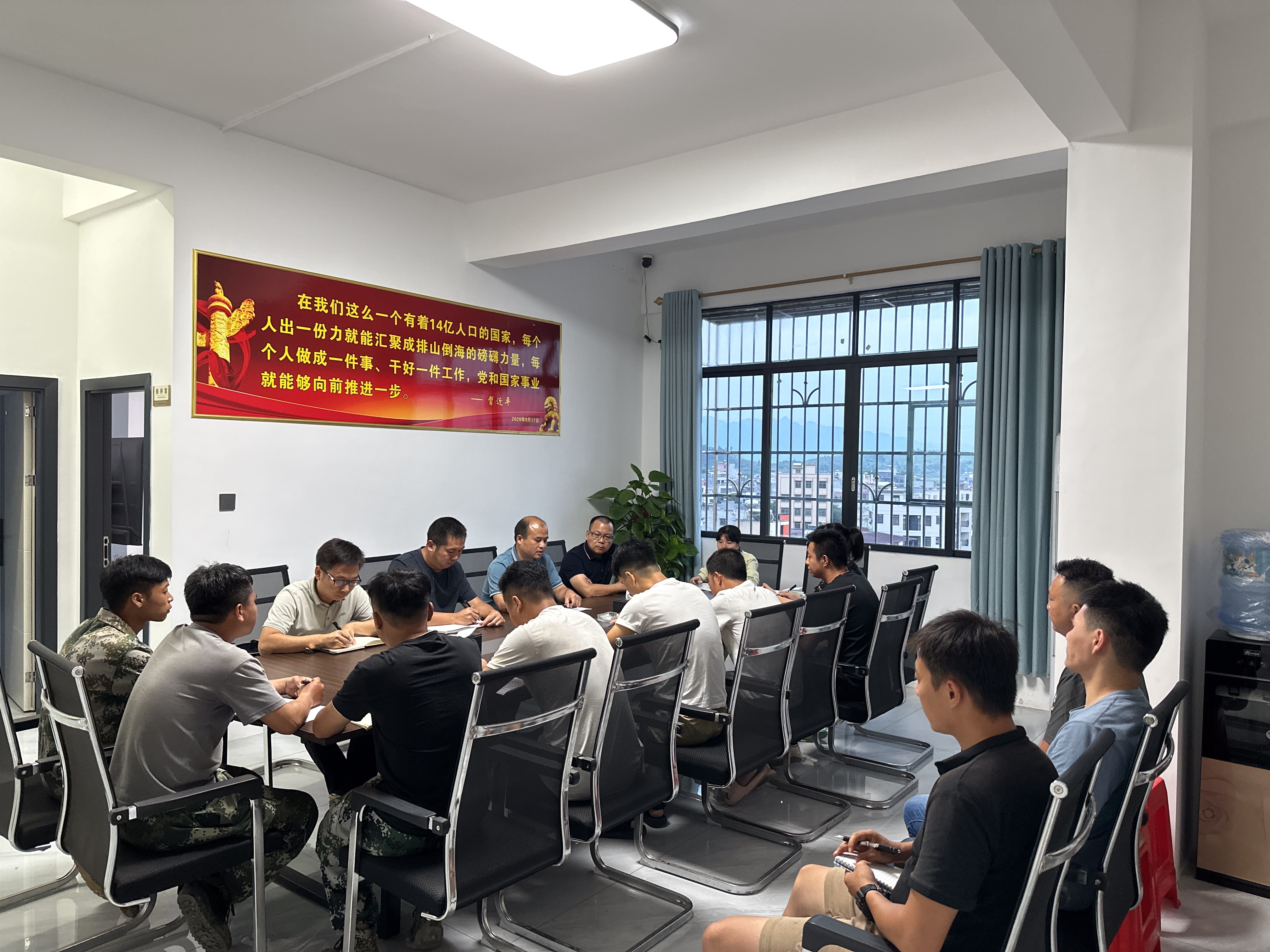 唐治良到延安分公司查抄领导工作