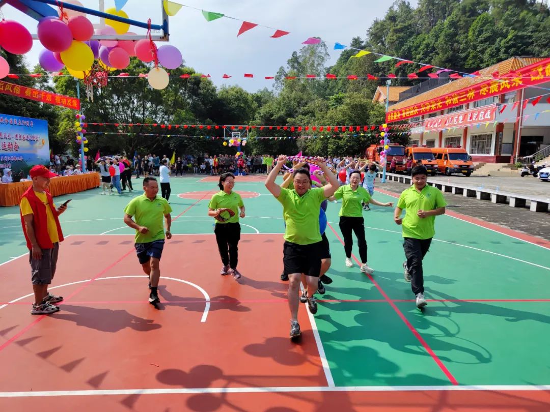 luck18xinli林业集团代表队荣获三门江林场2023年趣味活动会总分第二名