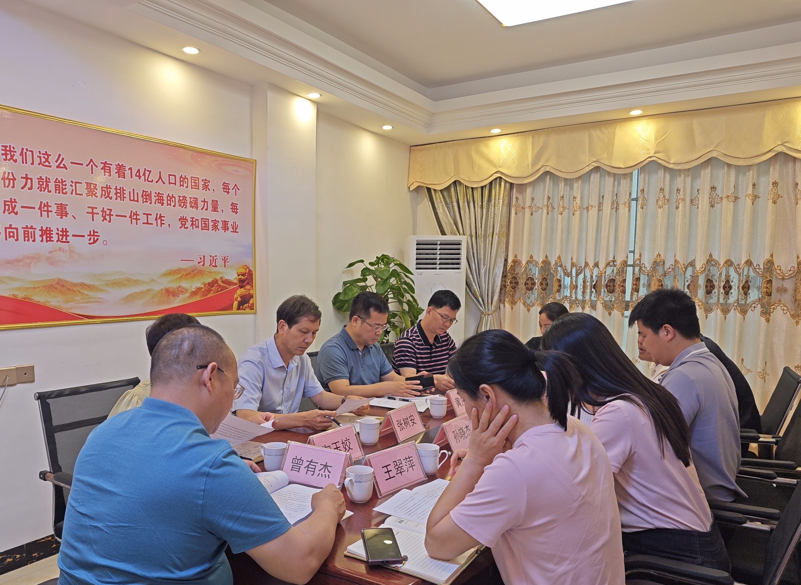 股东单元三门江林场党委书记张树安、黄冕林场党委书记黄庆逐一行赴集团广东公司调研